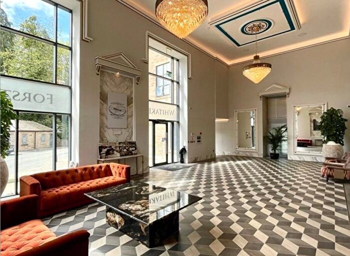 2 Bedroom Flat To Rent In Iron Row, Ilkley, LS29