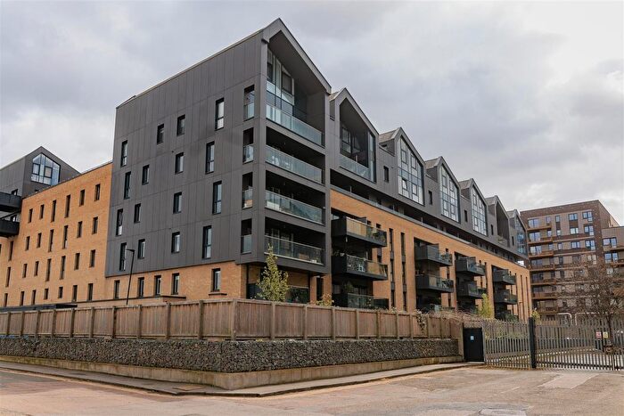3 Bedroom Flat For Sale In Champness Close, Walthamstow, E17