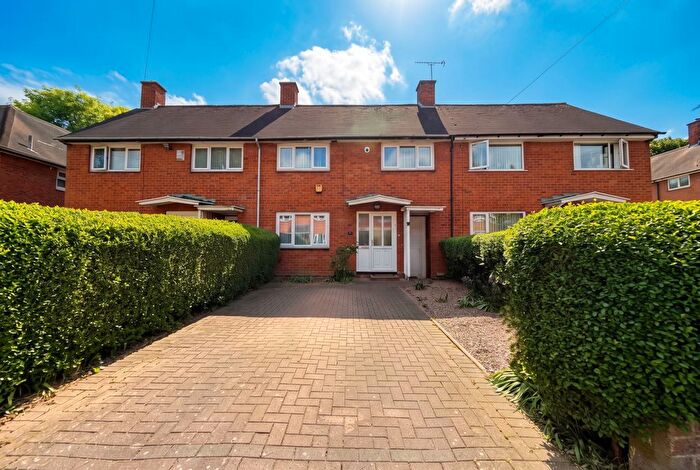 3 Bedroom Terraced House For Sale In Littlecote Croft, Maypole, B14