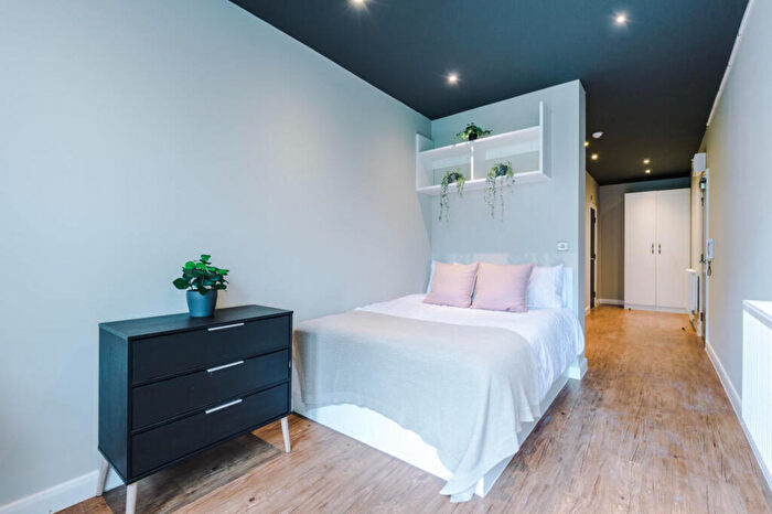 Studio To Rent In Flat, Upper New Walk, Leicester, LE1