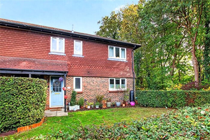 2 Bedroom Maisonette For Sale In Othello Grove, Warfield, Bracknell, Berkshire, RG42