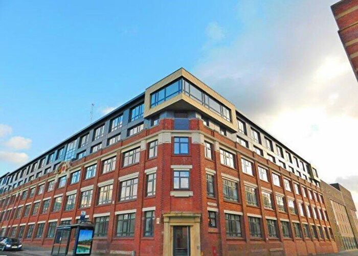 2 Bedroom Flat To Rent In Lombard Street, Birmingham, West Midlands, B12