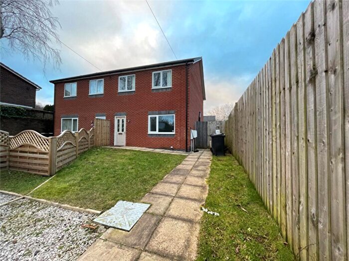 3 Bedroom Semi-Detached House To Rent In Windermere Avenue, Atherton, Manchester, Greater Manchester, M46