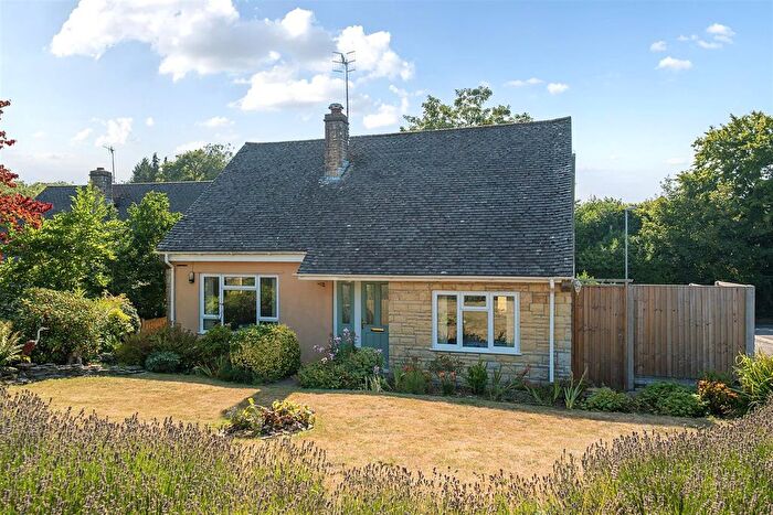 3 Bedroom Detached House For Sale In Styles Close, Beaminster, DT8