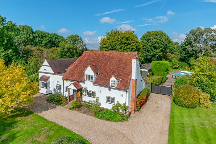4 Bedroom Detached House For Sale In Halls Green, Epping Road, Roydon, CM19