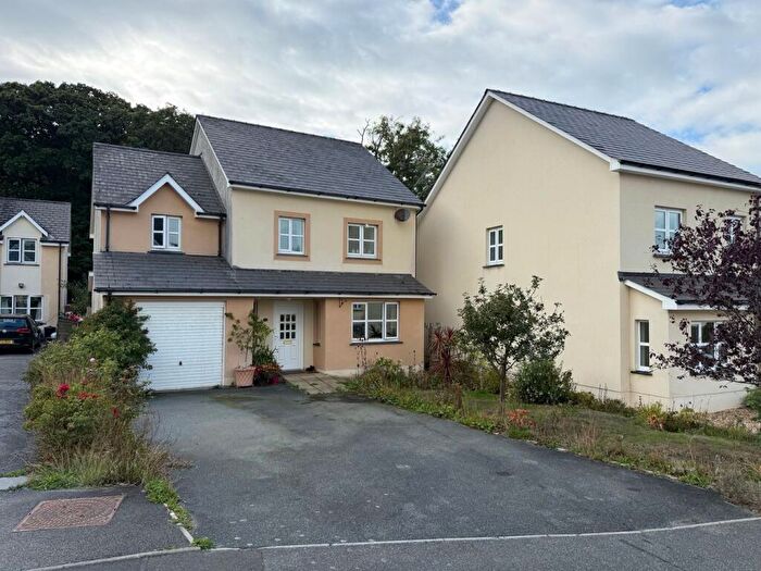 4 Bedroom Detached House For Sale In Llys Y Dderwen, New Quay, SA45