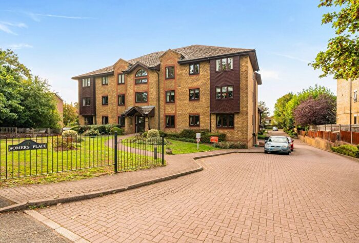 1 Bedroom Flat For Sale In Reigate Hill, Reigate, Surrey, RH2