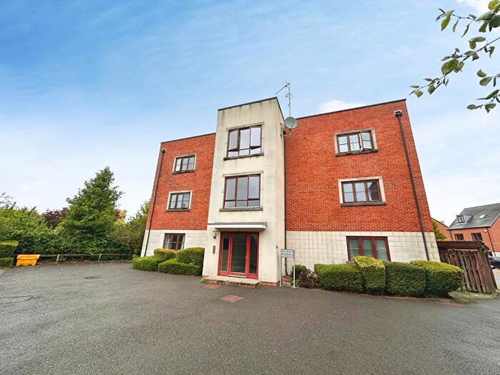 2 Bedroom Semi-Detached House For Sale In Easter Square, Basingstoke, Hampshire, RG24