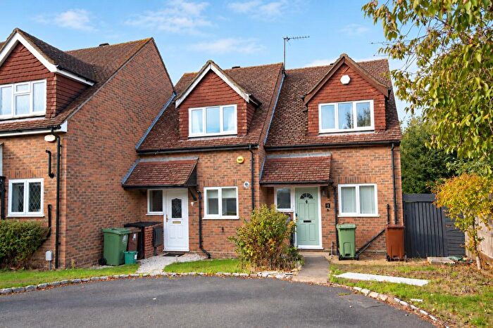 1 Bedroom Terraced House To Rent In Windgates, Guildford, GU4