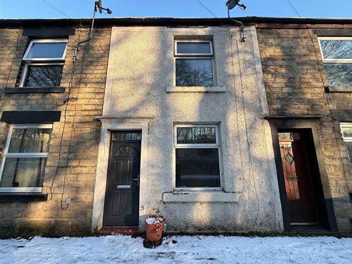 2 Bedroom Terraced House For Sale In Cheshire Street, Mossley, OL5
