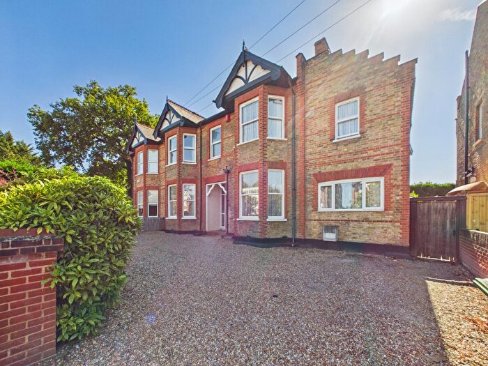 7 Bedroom Semi-Detached House For Sale In Sidcup, Kent, DA14