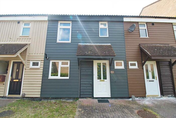 3 Bedroom House To Rent In Winyates, ORTON GOLDHAY, PE2