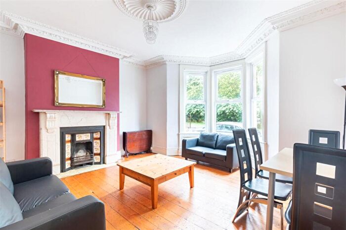 6 Bedroom Terraced House To Rent In £pppw - Lansdowne Gardens, Jesmond, NE2