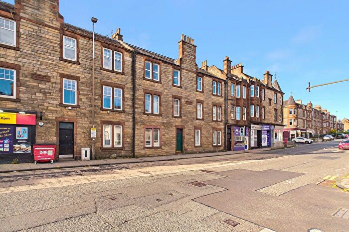 2 Bedroom Flat For Sale In Marischal Place, Edinburgh, EH4