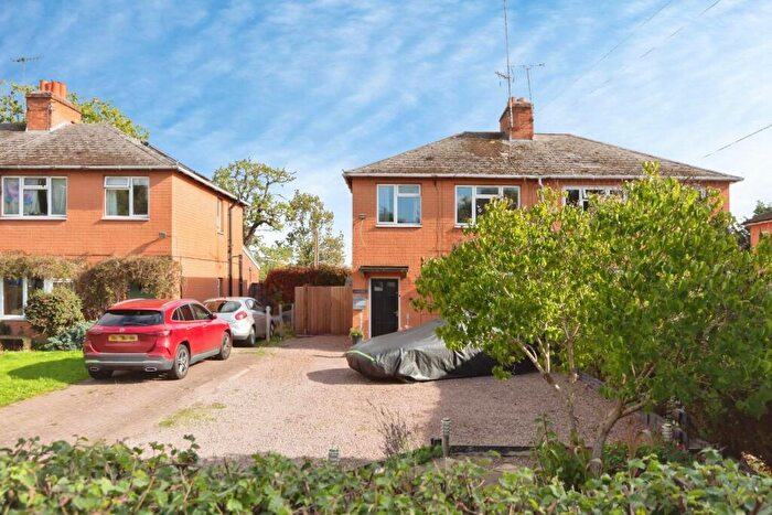3 Bedroom House For Sale In Station Lane, Lapworth, Solihull, B94