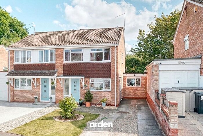 3 Bedroom Semi-Detached House For Sale In Caynham Close, Redditch, B98