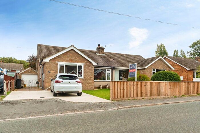 2 Bedroom Semi-Detached Bungalow For Sale In Northway, Louth, LN11