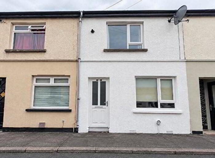 2 Bedroom Terrace House To Rent In Albert Street, Lurgan, BT66
