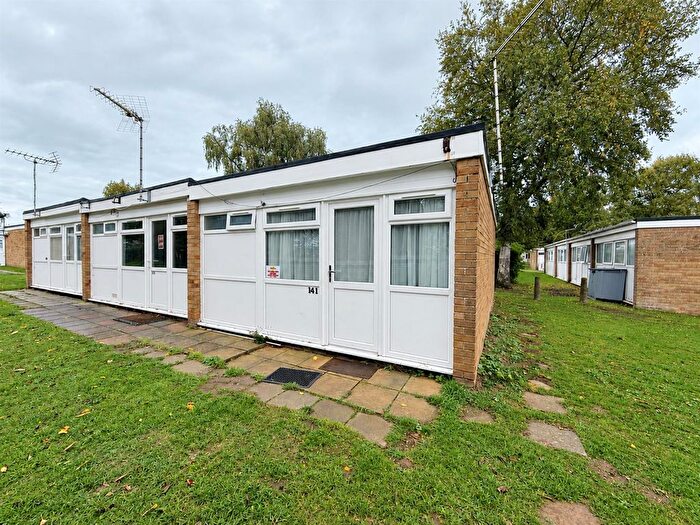 2 Bedroom Chalet For Sale In Beach Road, Hemsby, NR29