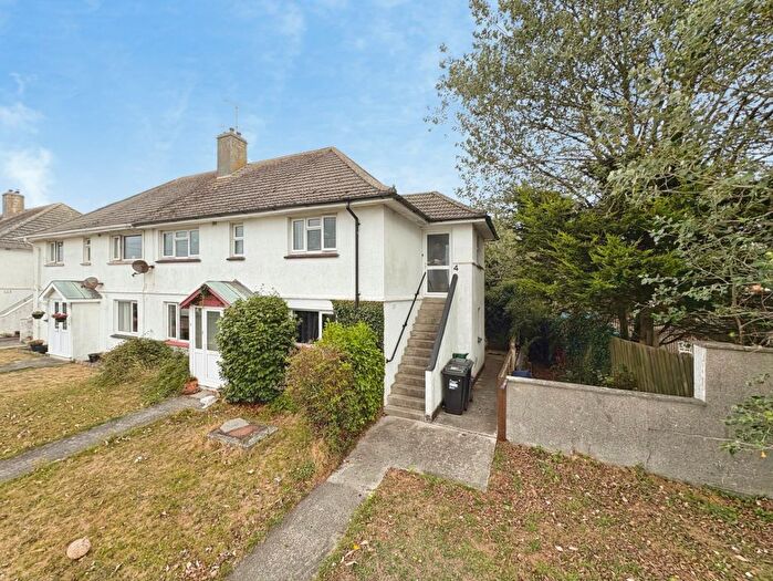 3 Bedroom Flat For Sale In Helston, Ideal First Home With Garden, TR13