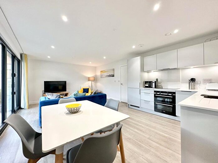 2 Bedroom Apartment For Sale In Beach Road, Woolacombe, Devon, EX34