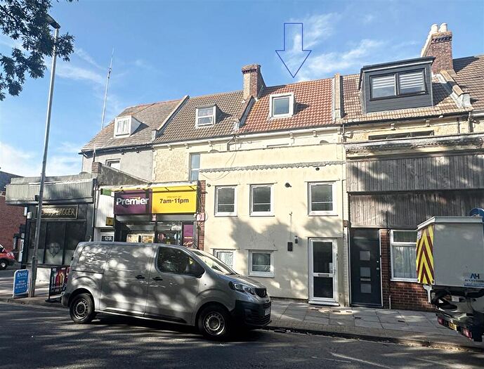 2 Bedroom Maisonette To Rent In Highland Road, Southsea, Portsmouth, PO4