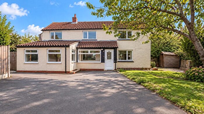 3 Bedroom Cottage For Sale In St. Marys Road, Meare, BA6