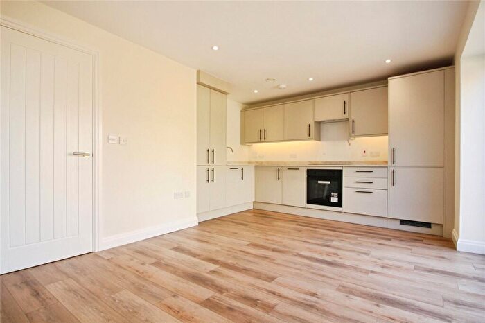 1 Bedroom Apartment To Rent In Oxford Road, Reading, RG1