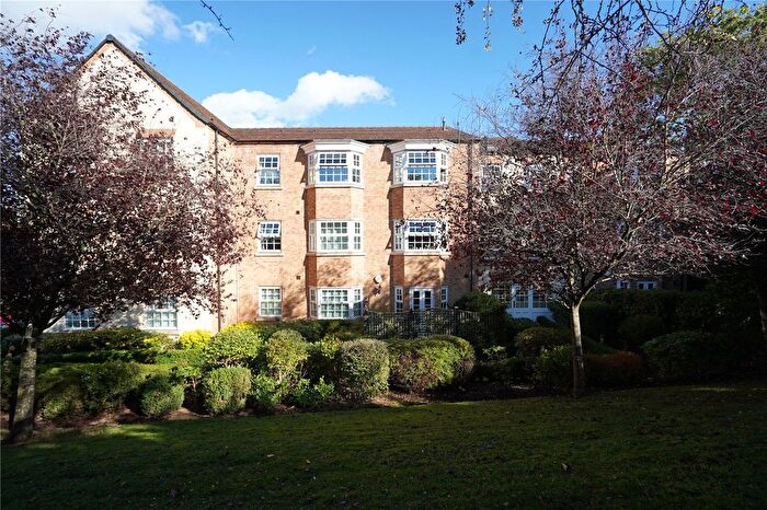 2 Bedroom Flat For Sale In Meadow Vale Close, Yarm, TS15