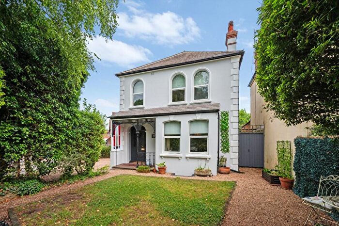 4 Bedroom House For Sale In Carshalton Park Road, Carshalton, SM5