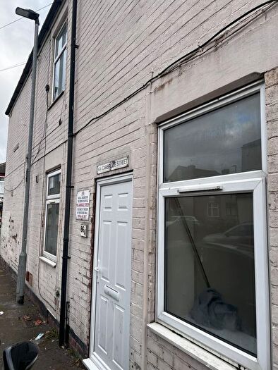 1 Bedroom Flat To Rent In Cambridge Street, Clifton, Rotherham, S65