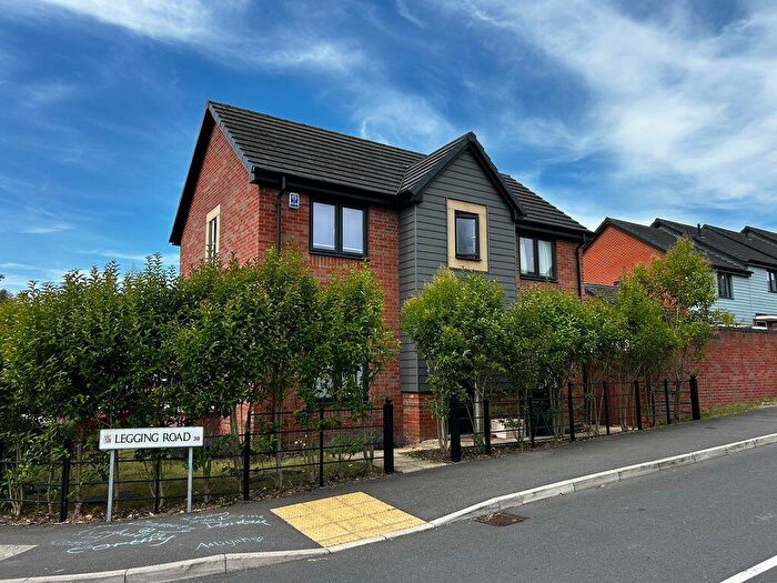 3 Bedroom Detached House For Sale In Legging Road, Birmingham, B38