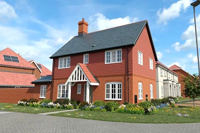 3 Bedroom Detached House For Sale In Knightwood Chase, Station Road, Fordingbridge, SP6