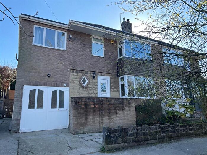 4 Bedroom Semi-Detached House To Rent In St. Quentin View, Bradway, Sheffield, S17