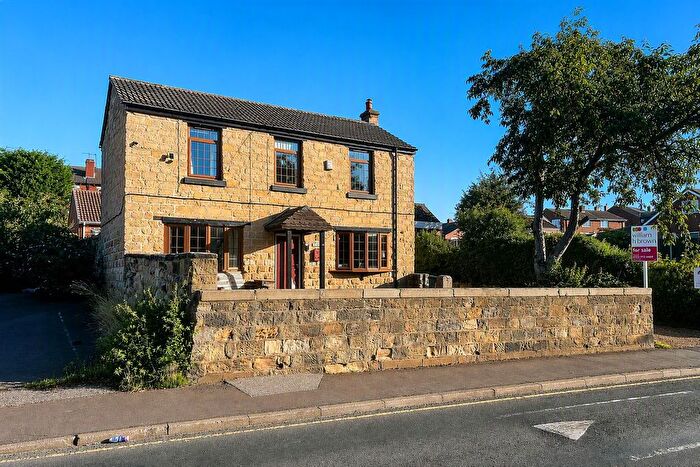 3 Bedroom Detached House For Sale In Barnsley Road, Hemsworth, Pontefract, WF9