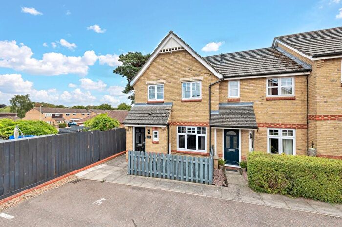 3 Bedroom End Of Terrace House For Sale In Heasman Close, Newmarket, CB8