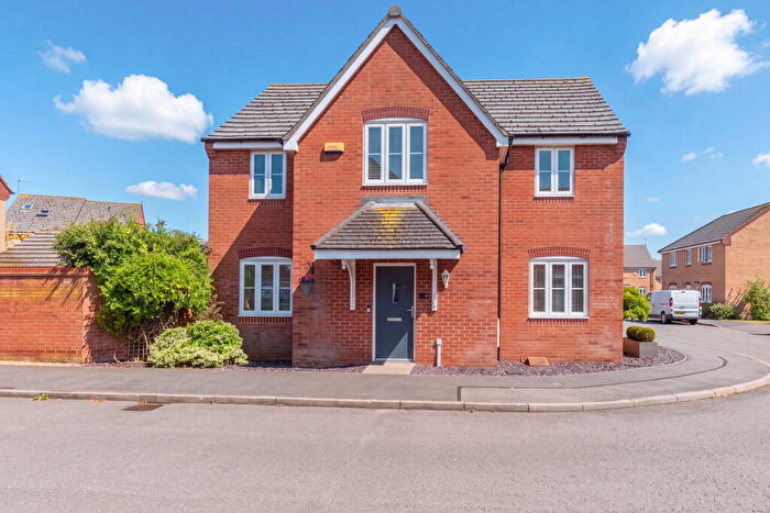 4 Bedroom Detached House For Sale In Hatfield Close, Corby, NN18