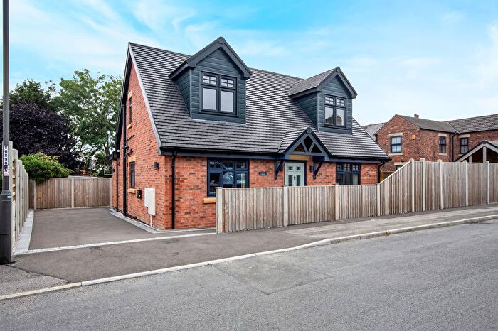 3 Bedroom Detached Bungalow For Sale In Edward Street, Langley Mill, NG16
