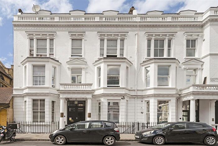 1 Bedroom Flat To Rent In Castletown Road, West Kensington, W14