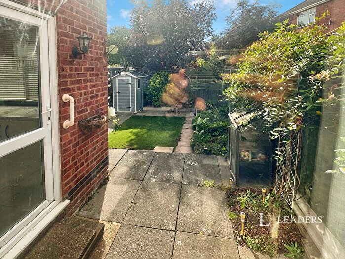 3 Bedroom Semi-Detached House To Rent In Evelyn Drive, Leicester, Leicestershire, LE3