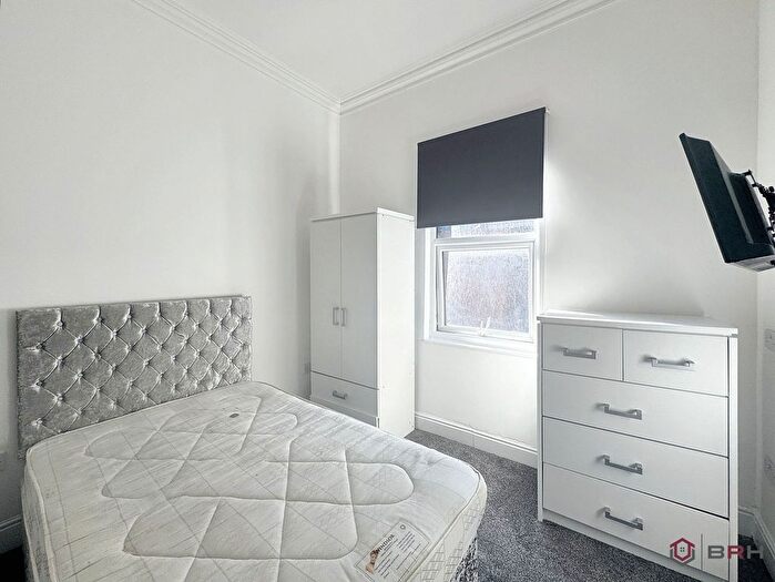 1 Bedroom Property To Rent In Boulevard, Hull, HU3