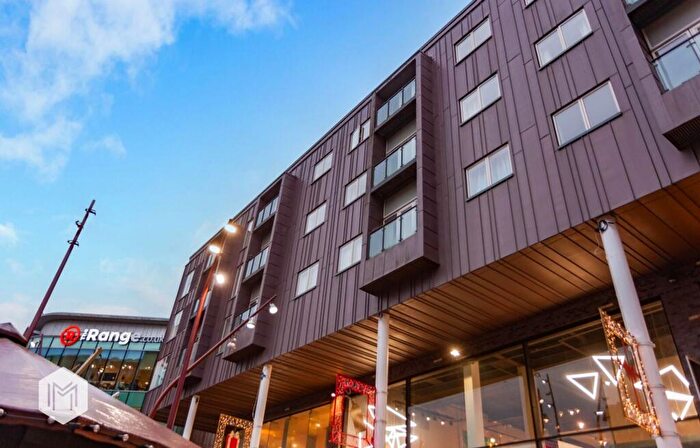 2 Bedroom Flat For Sale In South Street, Bury, BL9