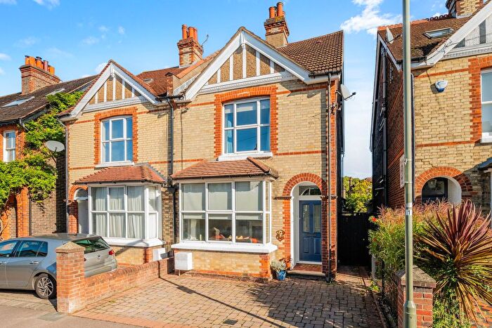4 Bedroom Semi-Detached House For Sale In Deerings Road, Reigate, RH2