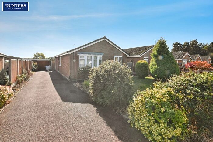 3 Bedroom Detached Bungalow To Rent In Ribston Close, Scunthorpe, DN16