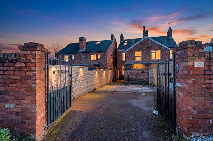 3 Bedroom Semi-Detached House For Sale In Aston Hill, Ewloe, CH5