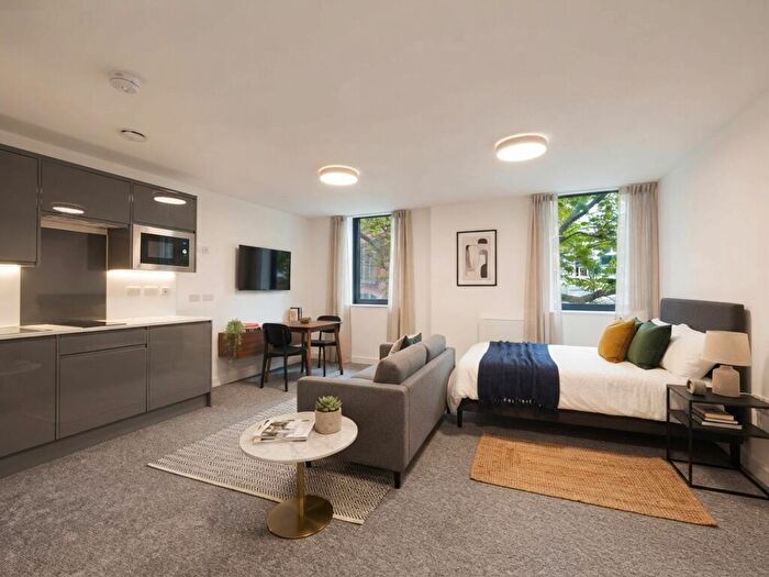 Studio To Rent In Flat, Hippodrome House, Guildhall Walk, Portsmouth, PO1