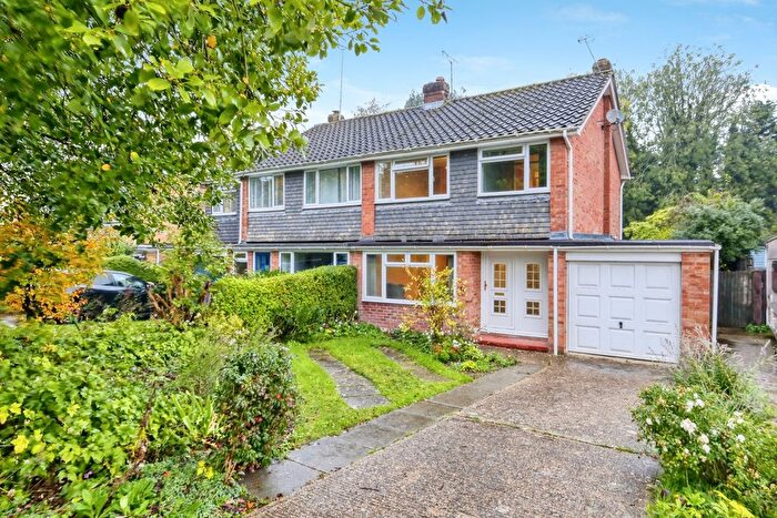 3 Bedroom Semi-Detached House For Sale In Nursery Road, Alresford, Hampshire, SO24