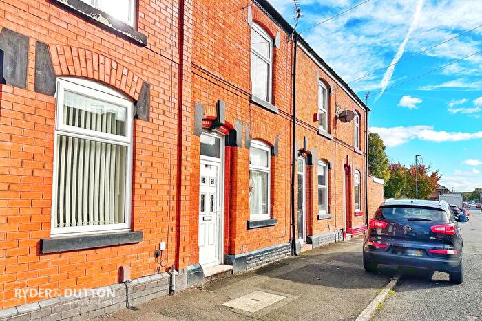 2 Bedroom Terraced House For Sale In Curzon Road, Ashton-under-Lyne, Greater Manchester, OL6