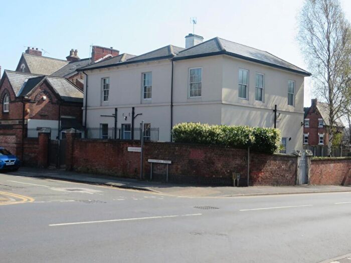 18 Bedroom Detached House For Sale In Sherwood Rise, Nottingham, NG7