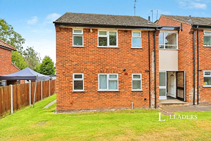 1 Bedroom Flat For Sale In The Grove, Woodcock Road, Norwich, NR3